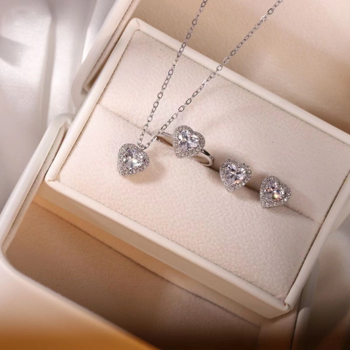 Luxury Heart Zircon Jewelry Set - Necklace, Earrings & Ring