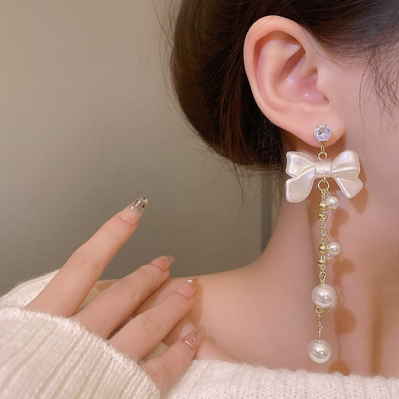 Bow Tassel Stud Earrings