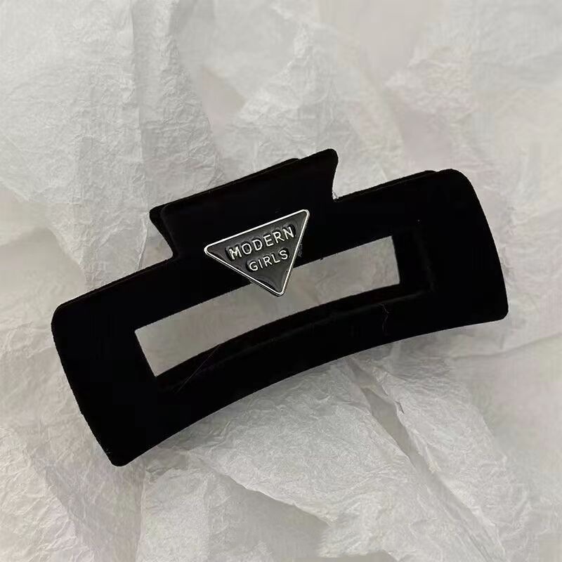Black Flocked Triangle Label Shark Hair Claw, French Vintage Elegant Hair Clip for Women