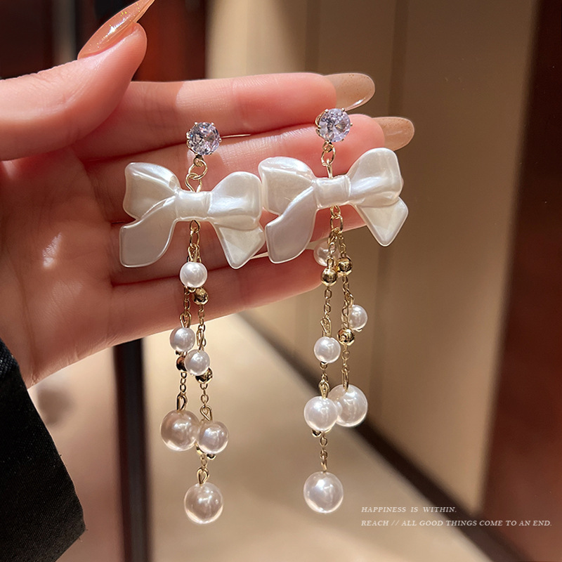 Bow Tassel Stud Earrings