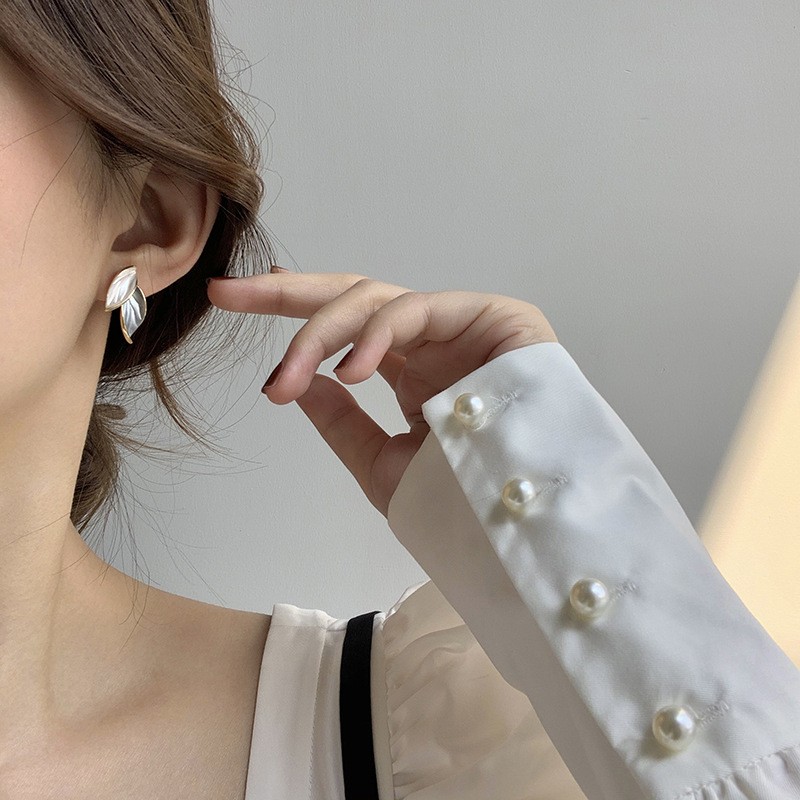 Korean Minimalist Fashion Earrings for Women