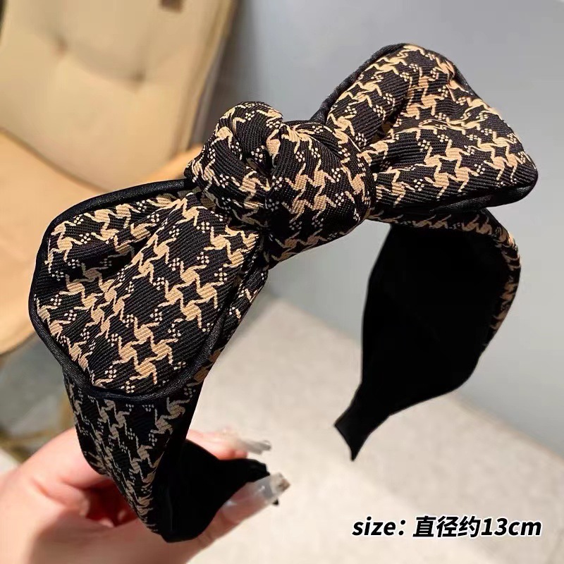 Korean Style Graffiti Bow Plaid Headband