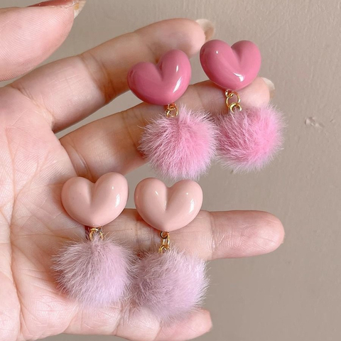 Sweet Heart Pom Pom Earrings Soft Pink Plush Ball Drop Earrings Cute Girlish Jewelry 