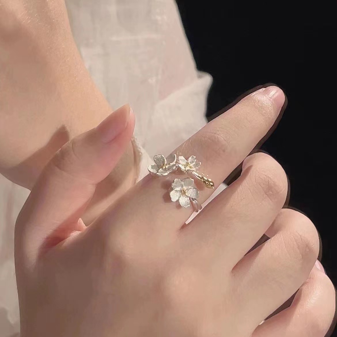 Silver Floral Branch Open Ring Set – Delicate Gold Accent Flower Statement Rings, Nature Inspired Jewelry for Women
