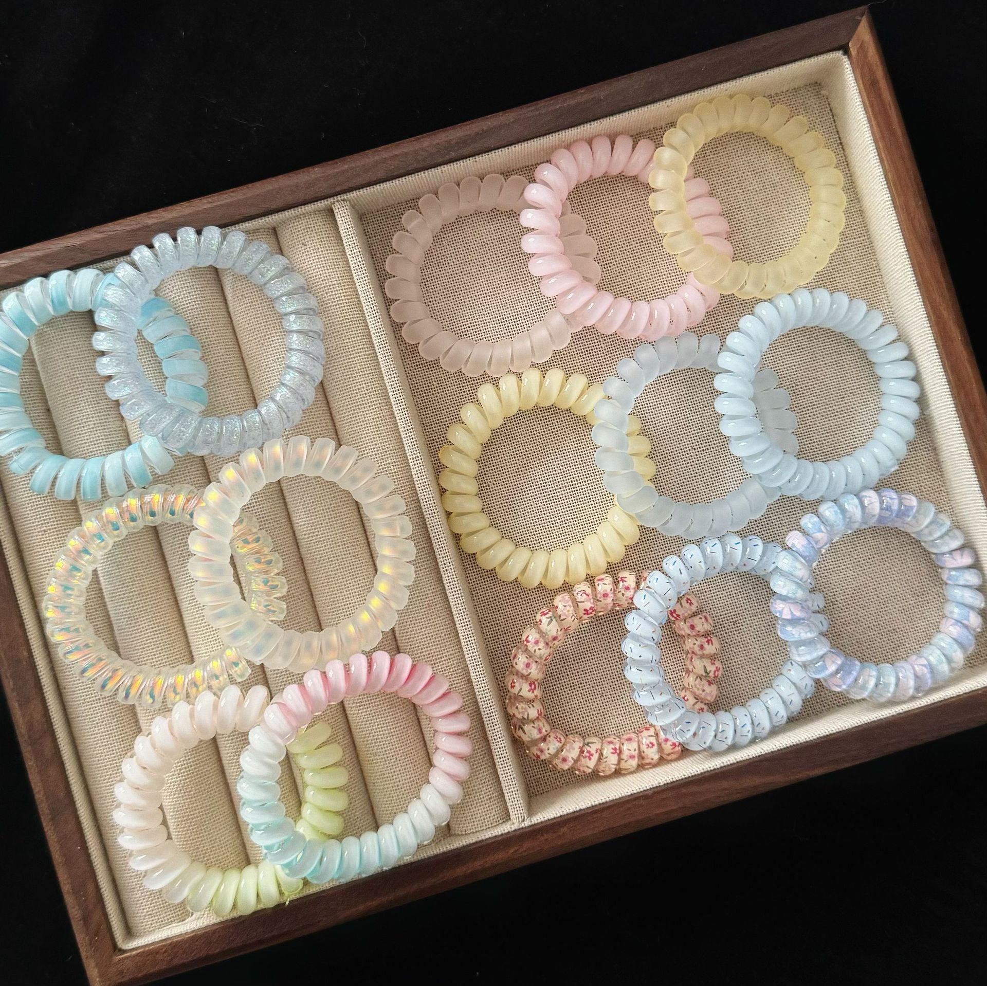 Gradient Spiral Hair Coils – Colorful Telephone Cord Hair Ties, No Crease Spiral Hair Elastics for Women & Girls