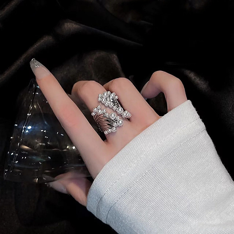 Silver Pearl Cluster Open Ring – Vintage Textured Statement Ring for Women, Adjustable Fashion Jewelry