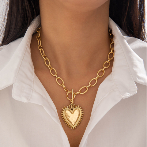 Vintage Gold Metal Heart Sunflower Pendant Necklace