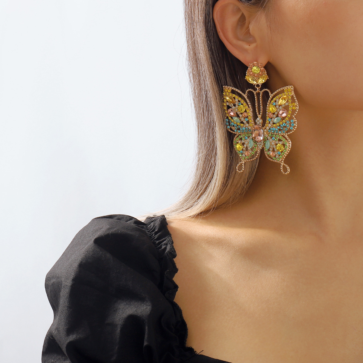 Vintage Palace Hollow Butterfly Earrings