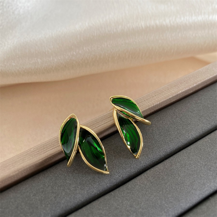 Korean Minimalist Fashion Earrings for Women