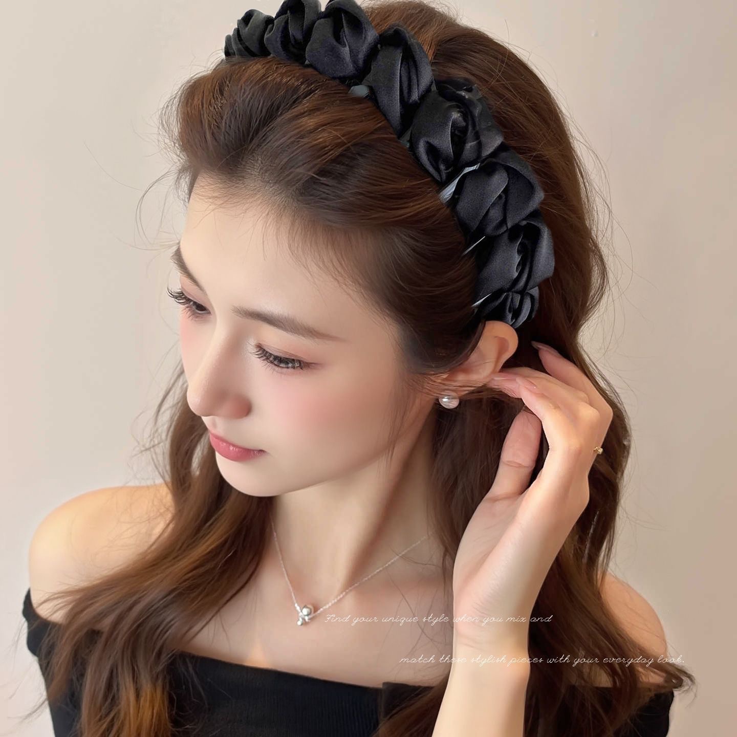 Simple Bubble Padded Headband with Teeth