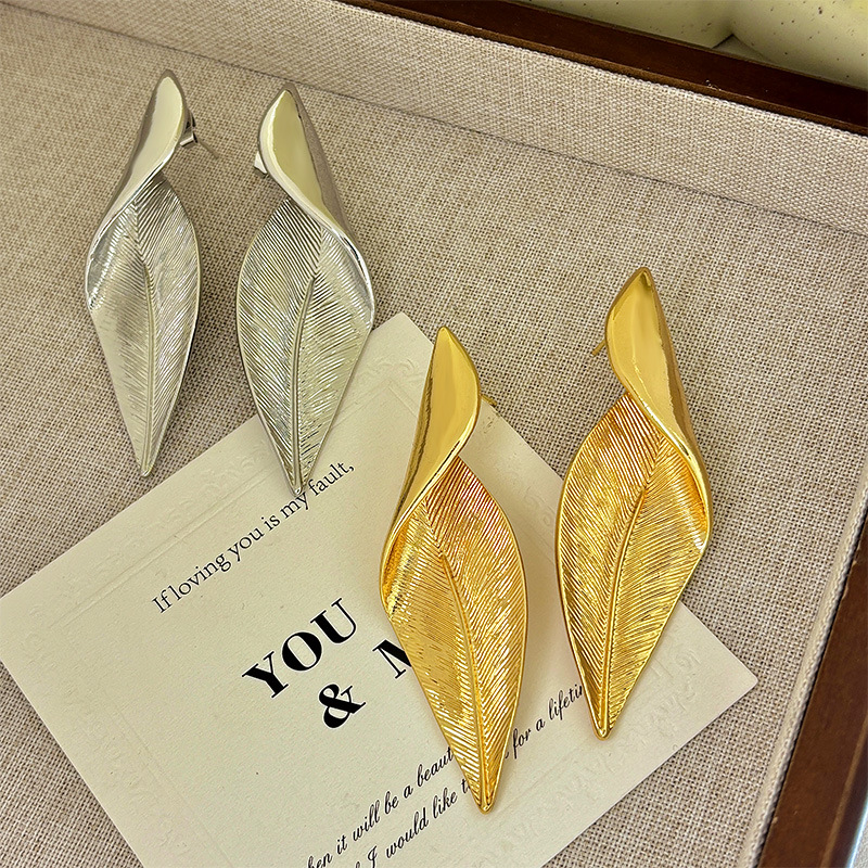 Geometric Twisted Leaf Earrings