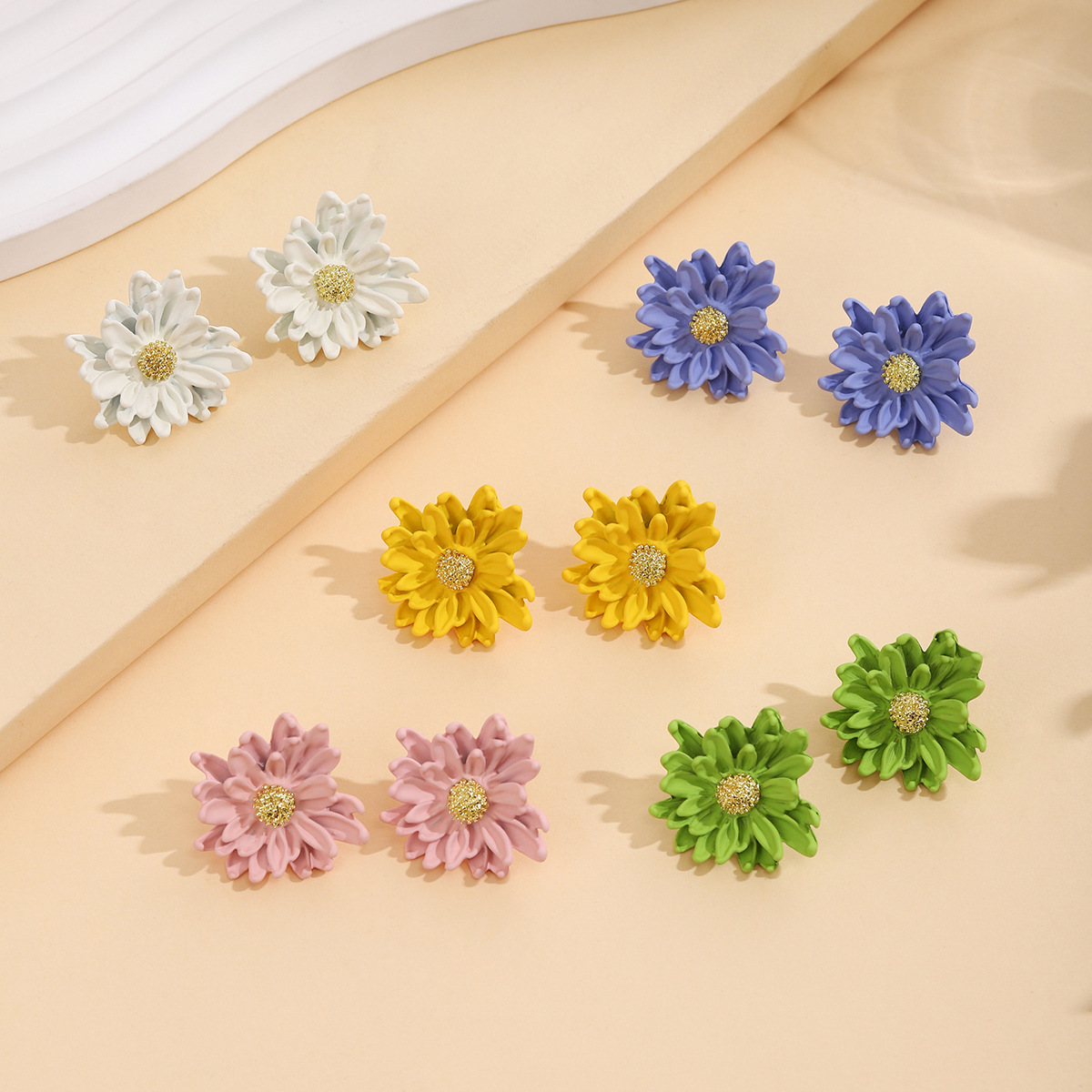 Sweet Floral Stud Earrings