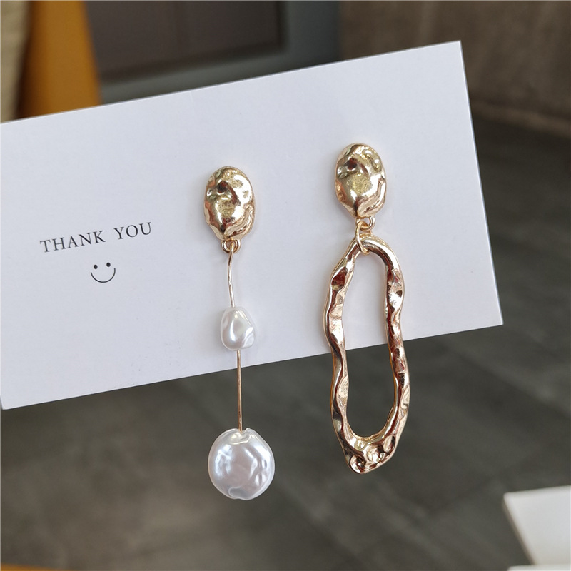 Geometric Baroque Pearl Earrings