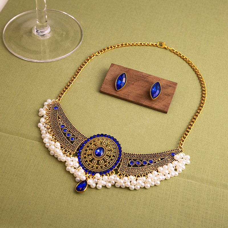 Vintage Metal Jewelry Set Bohemian Round Pearl Earrings Necklace