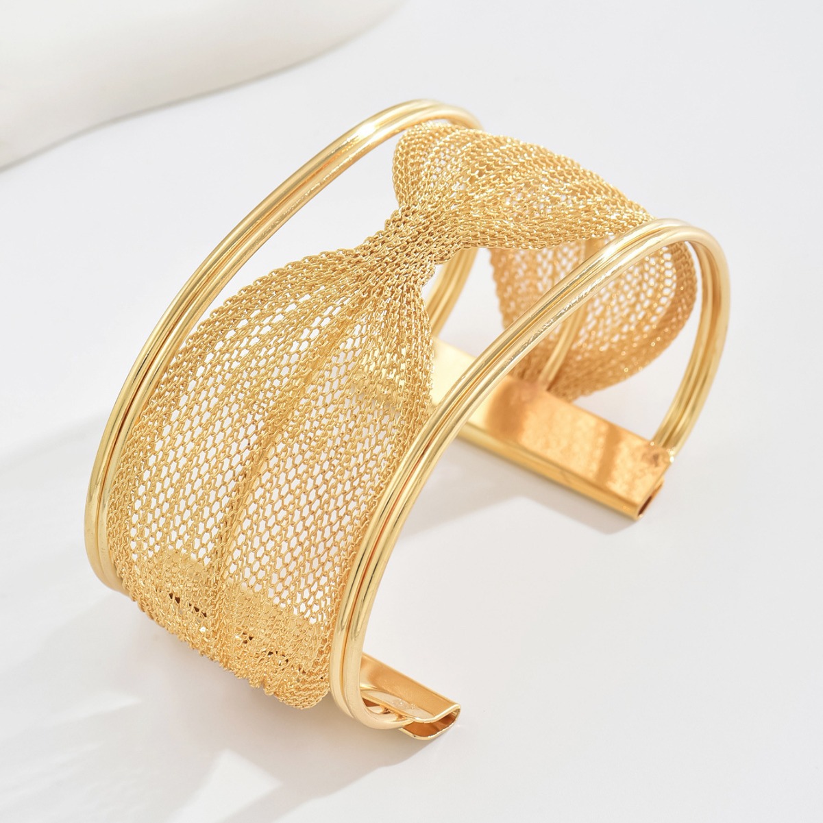 Irregularly shaped hollow diamond-set alloy open adjustable bracelet