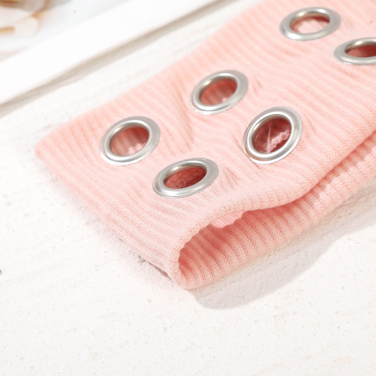 Metal Circular Hole Hollowed-out Elastic Hair Band