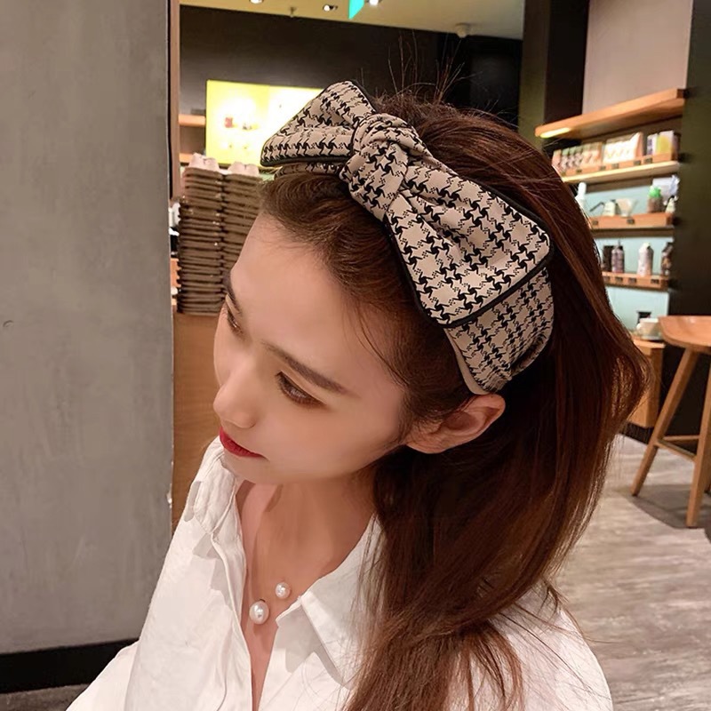 Korean Style Graffiti Bow Plaid Headband