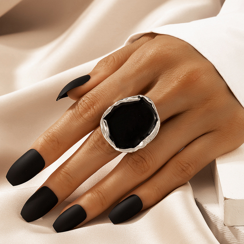Irregular Gold-Edged Black Enamel Ring
