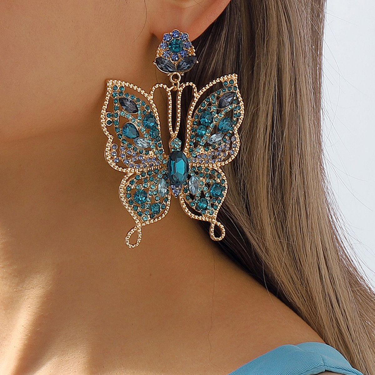 Vintage Palace Hollow Butterfly Earrings