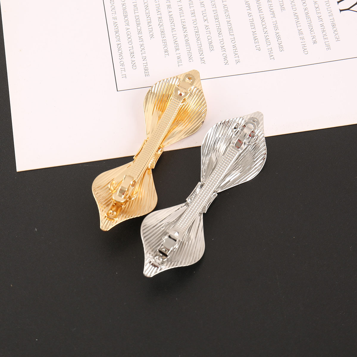 Minimalist Solid Color Bow Stripe Hair Clip
