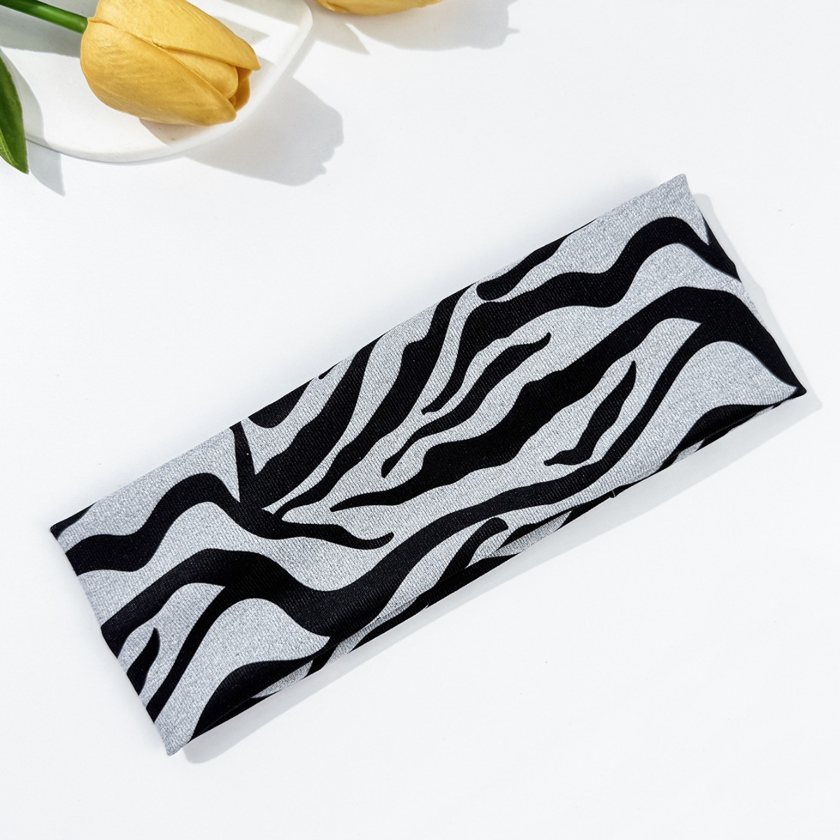 Fashionable Sweat-absorbing Wave-shaped hairband