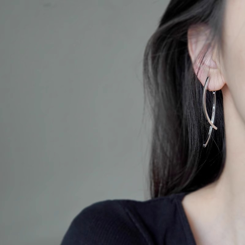 S925 Sterling Silver Needle Cross Curve Earrings