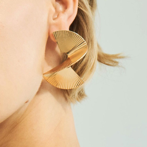 European American Vintage Spiral Geometric Fan Earrings for Women