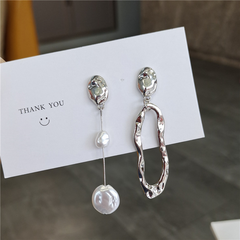 Geometric Baroque Pearl Earrings