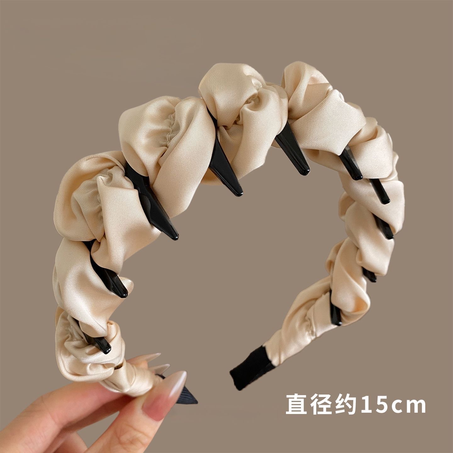 Simple Bubble Padded Headband with Teeth
