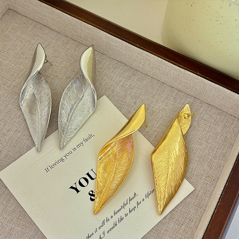 Geometric Twisted Leaf Earrings