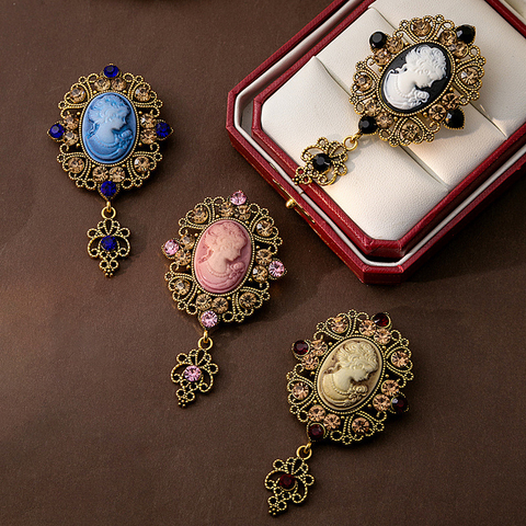 Vintage Medieval Beauty Head Brooch